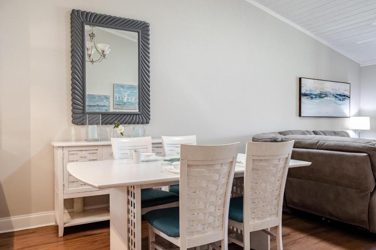 Association, Tennis Courts And Pool, Sleeps 4 - Cinnamon Cove Cozy Condo Форт Майерс Екстериор снимка