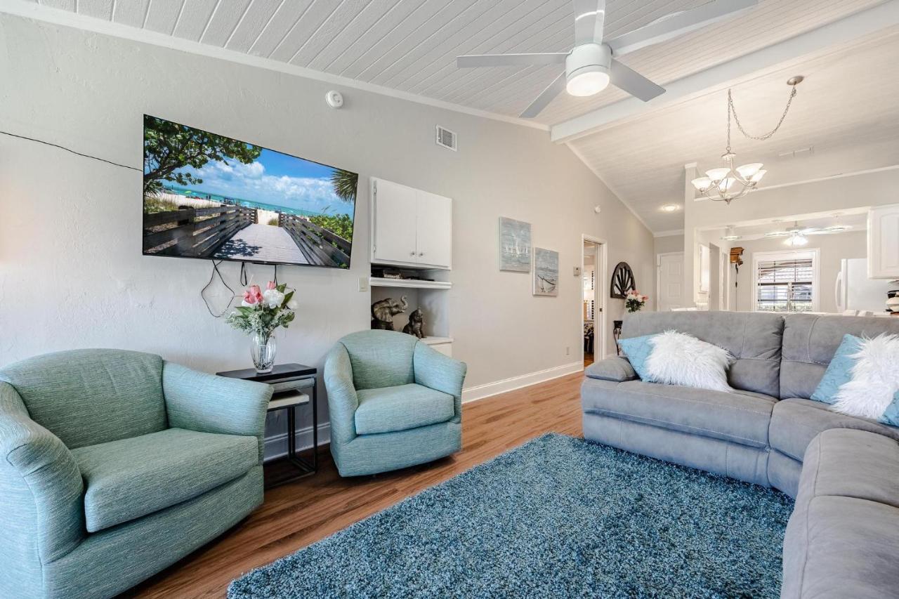Association, Tennis Courts And Pool, Sleeps 4 - Cinnamon Cove Cozy Condo Форт Майерс Екстериор снимка