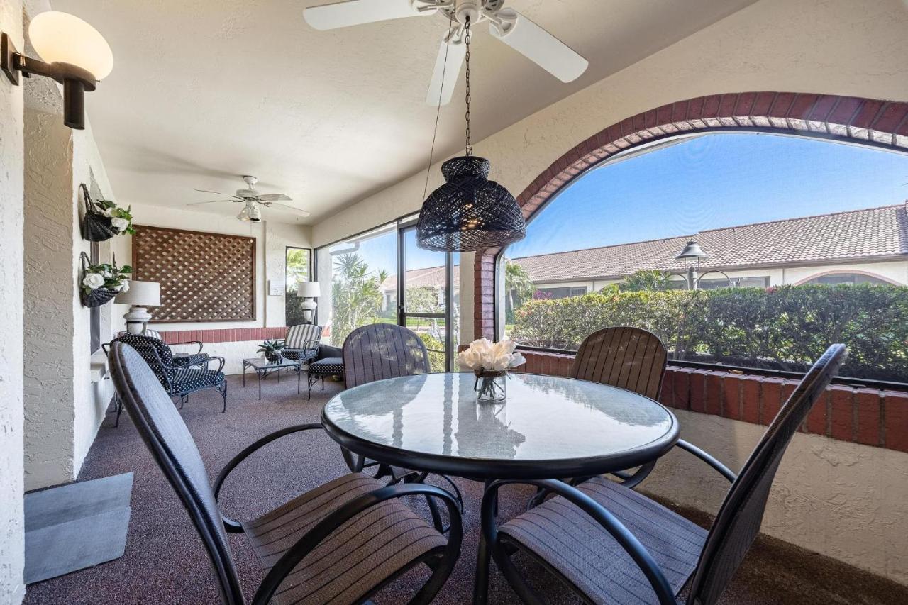 Association, Tennis Courts And Pool, Sleeps 4 - Cinnamon Cove Cozy Condo Форт Майерс Екстериор снимка